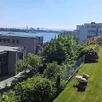 Apartment Spacious With Stunning Views *