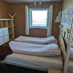Spacious With Stunning Views Apartment *