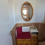 Spacious With Stunning Views Apartment