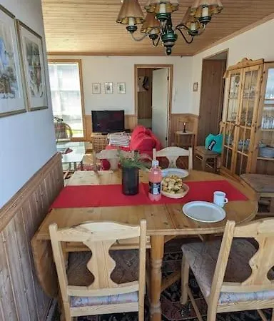 Spacious With Stunning Views شقة