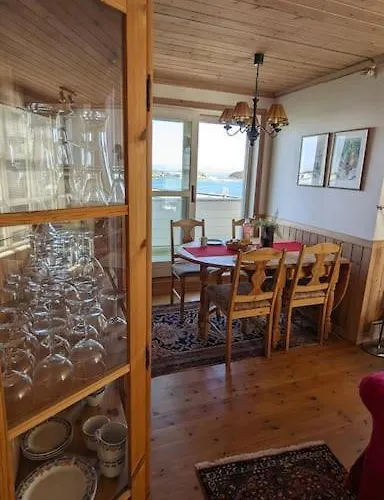 Spacious With Stunning Views Lägenhet *