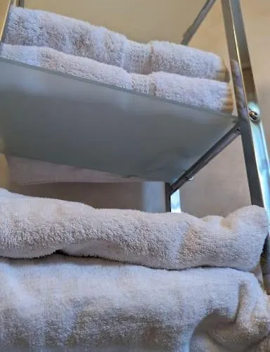 Lägenhet Spacious With Stunning Views