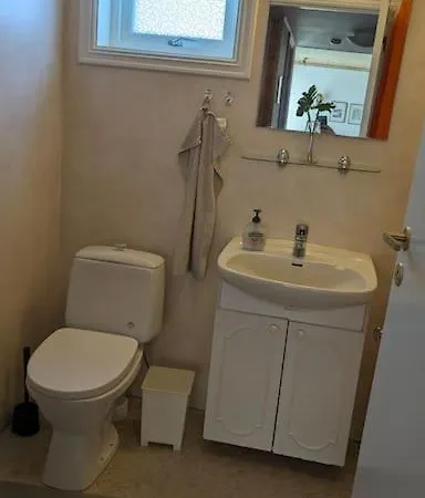 아파트 Spacious With Stunning Views