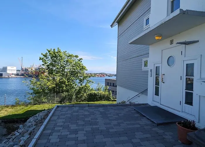 Spacious With Stunning Views Stavanger